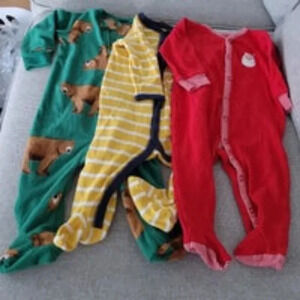 Carters footie pajama bundle 6 months